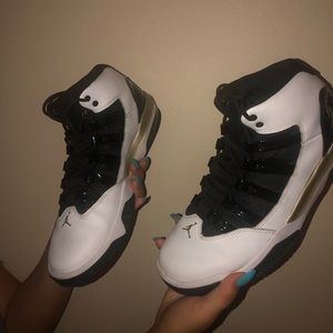 nike jordan max auras